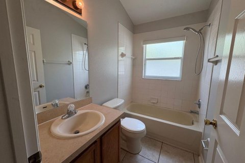 Villa ou maison à louer à Kissimmee, Floride: 4 chambres, 169.27 m2 № 1826855 - photo 22