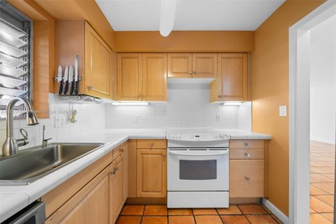 Copropriété à vendre à Fort Lauderdale, Floride: 1 chambre, 117.52 m2 № 2035349 - photo 16