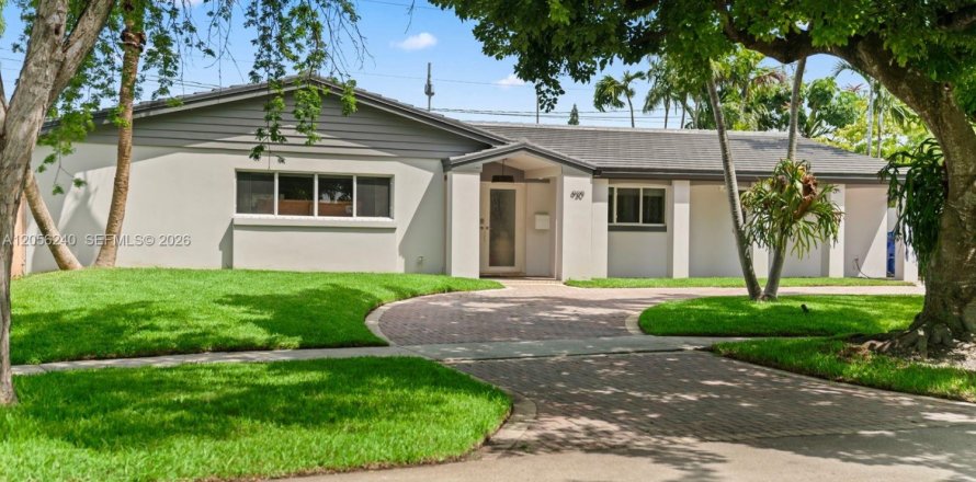 Villa ou maison à North Miami Beach, Floride 3 chambres, 224.54 m2 № 2187002