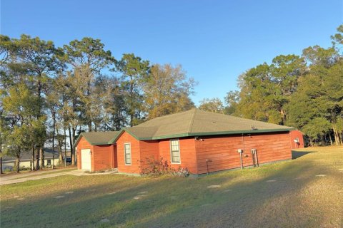 House in Ocala, Florida 3 bedrooms, 158.77 sq.m. № 1609790 - photo 4