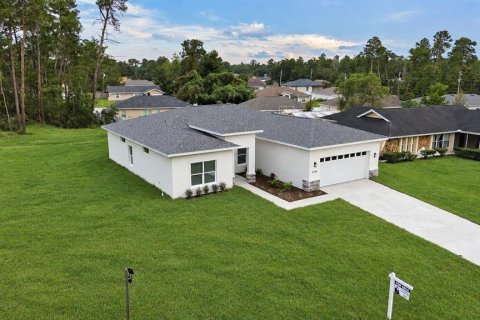 House in Ocala, Florida 4 bedrooms, 173.26 sq.m. № 2424215 - photo 2