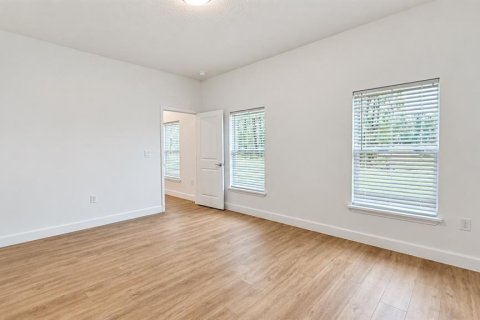 House in Ocala, Florida 4 bedrooms, 173.26 sq.m. № 2424215 - photo 18