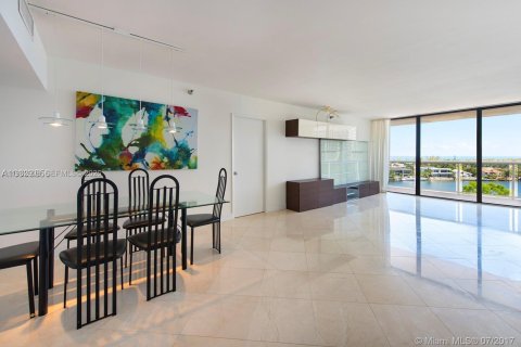 Copropriété à louer à Aventura, Floride: 2 chambres, 107.58 m2 № 2024230 - photo 4