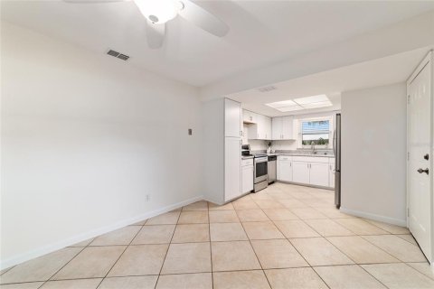 Casa en venta en Ocala, Florida, 3 dormitorios, 121.14 m2 № 1598045 - foto 16