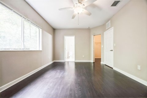 Villa ou maison à vendre à Homestead, Floride: 3 chambres, 144.93 m2 № 1945960 - photo 13