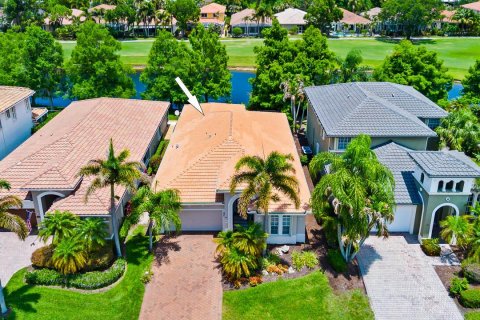 Villa ou maison à vendre à Palm City, Floride: 2 chambres, 205.87 m2 № 2173845 - photo 2