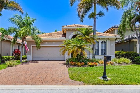 Villa ou maison à vendre à Palm City, Floride: 2 chambres, 205.87 m2 № 2173845 - photo 3