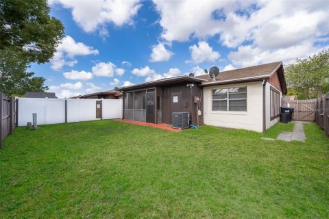Townhouse in Orlando, Florida 3 bedrooms, 97.55 sq.m. № 1720216 - photo 22