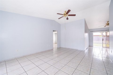 Townhouse in Orlando, Florida 3 bedrooms, 97.55 sq.m. № 1720216 - photo 9