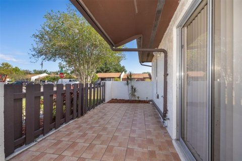 Townhouse in Orlando, Florida 3 bedrooms, 97.55 sq.m. № 1720216 - photo 20