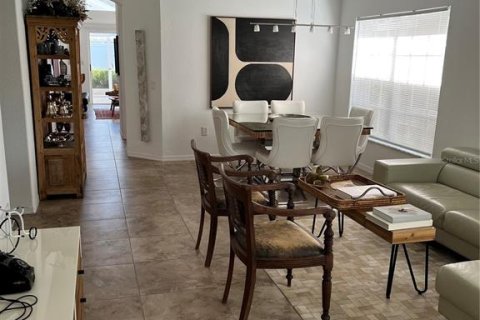 Casa en alquiler en Tampa, Florida, 3 dormitorios, 142.7 m2 № 1823006 - foto 9