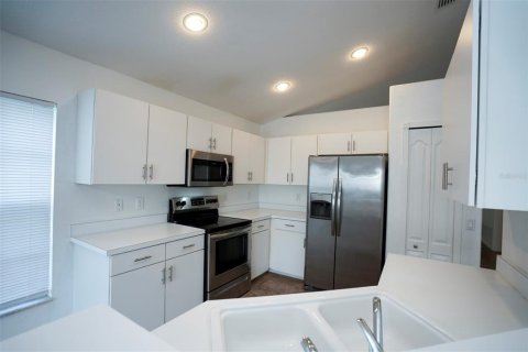 Casa en alquiler en Tampa, Florida, 3 dormitorios, 142.7 m2 № 1823006 - foto 21