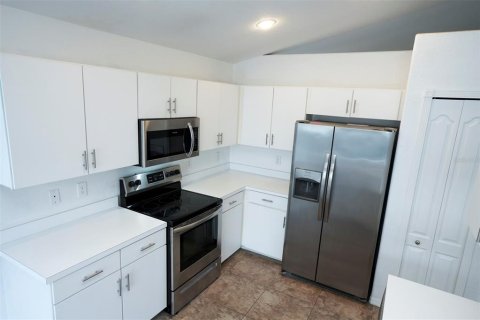 Casa en alquiler en Tampa, Florida, 3 dormitorios, 142.7 m2 № 1823006 - foto 23
