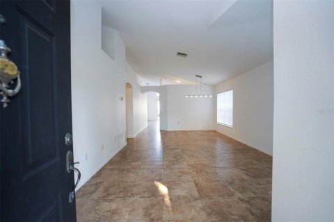 Casa en alquiler en Tampa, Florida, 3 dormitorios, 142.7 m2 № 1823006 - foto 4