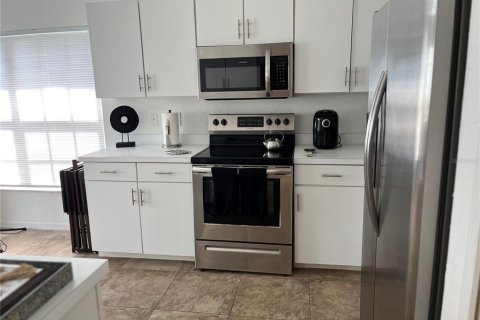 Casa en alquiler en Tampa, Florida, 3 dormitorios, 142.7 m2 № 1823006 - foto 22