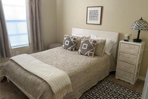 Casa en alquiler en Tampa, Florida, 3 dormitorios, 142.7 m2 № 1823006 - foto 16