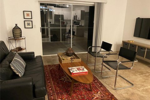 Casa en alquiler en Tampa, Florida, 3 dormitorios, 142.7 m2 № 1823006 - foto 17