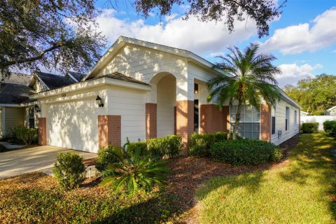 Casa en alquiler en Tampa, Florida, 3 dormitorios, 142.7 m2 № 1823006 - foto 2