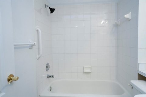 Casa en alquiler en Tampa, Florida, 3 dormitorios, 142.7 m2 № 1823006 - foto 27