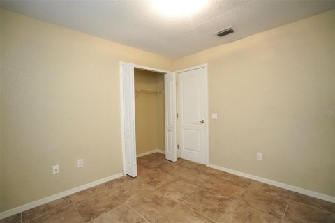Casa en alquiler en Tampa, Florida, 3 dormitorios, 142.7 m2 № 1823006 - foto 12