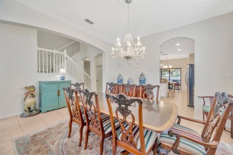 Casa en venta en Land O' Lakes, Florida, 5 dormitorios, 298.22 m2 № 1914409 - foto 13