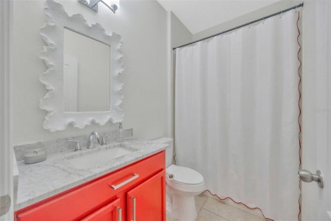 Casa en venta en Land O' Lakes, Florida, 5 dormitorios, 298.22 m2 № 1914409 - foto 25