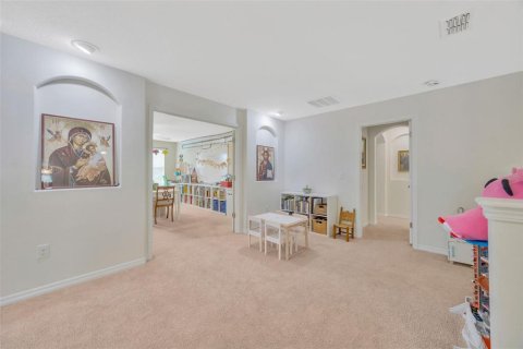 Casa en venta en Land O' Lakes, Florida, 5 dormitorios, 298.22 m2 № 1914409 - foto 30