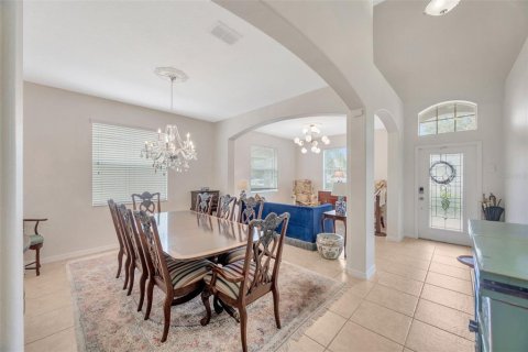 Casa en venta en Land O' Lakes, Florida, 5 dormitorios, 298.22 m2 № 1914409 - foto 2