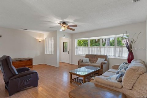 Villa ou maison à vendre à Inverness, Floride: 2 chambres, 128.02 m2 № 2306225 - photo 8