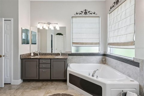 Casa en venta en Oakland, Florida, 4 dormitorios, 246.19 m2 № 1905558 - foto 25