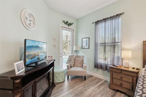 House in Oakland, Florida 4 bedrooms, 246.19 sq.m. № 1905558 - photo 24