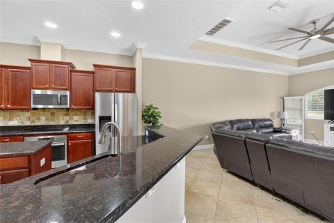 Casa en venta en Wesley Chapel, Florida, 4 dormitorios, 299.8 m2 № 1898611 - foto 24
