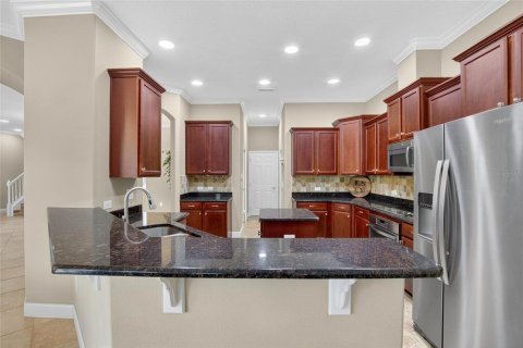 Casa en venta en Wesley Chapel, Florida, 4 dormitorios, 299.8 m2 № 1898611 - foto 11