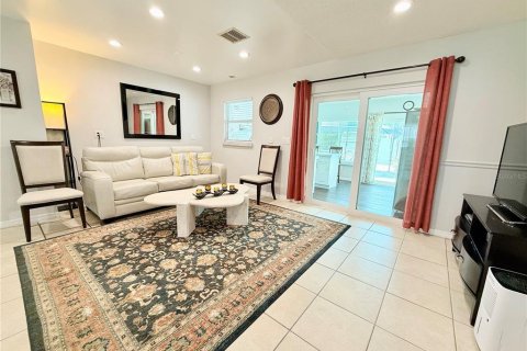 Casa en venta en North Port, Florida, 3 dormitorios, 158.49 m2 № 2122808 - foto 10