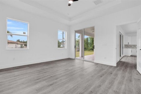 Villa ou maison à vendre à Port Charlotte, Floride: 4 chambres, 186.08 m2 № 1878092 - photo 14