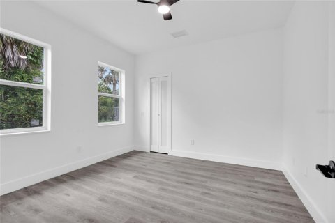 Villa ou maison à vendre à Port Charlotte, Floride: 4 chambres, 186.08 m2 № 1878092 - photo 20