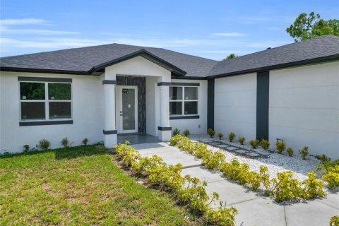 Villa ou maison à vendre à Port Charlotte, Floride: 4 chambres, 186.08 m2 № 1878092 - photo 2