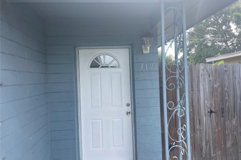Villa ou maison à louer à Clearwater, Floride: 2 chambres, 63.82 m2 № 2413917 - photo 2
