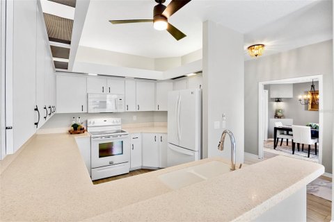 Villa ou maison à vendre à Bradenton, Floride: 3 chambres, 155.8 m2 № 2411500 - photo 7