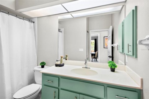 Villa ou maison à vendre à Bradenton, Floride: 3 chambres, 155.8 m2 № 2411500 - photo 19