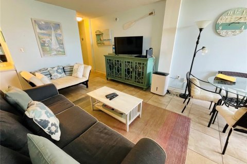 Condominio en venta en Daytona Beach, Florida, 1 dormitorio, 58.9 m2 № 1858204 - foto 4