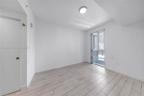 Купить кондоминиум в Майами, Флорида 2 спальни, 76.27м2, № 2048588 - фото 13