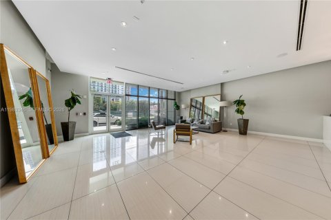 Купить кондоминиум в Майами, Флорида 2 спальни, 76.27м2, № 2048588 - фото 20