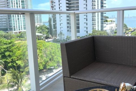 Copropriété à vendre à Miami, Floride: 2 chambres, 76.27 m2 № 2048588 - photo 4