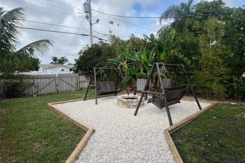 Купить виллу или дом в Холливуд, Флорида 4 спальни, 139.73м2, № 2032934 - фото 2