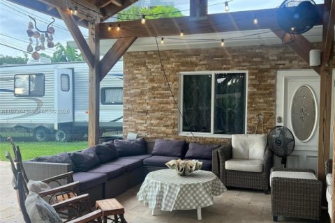 Купить виллу или дом в Холливуд, Флорида 4 спальни, 139.73м2, № 2032934 - фото 4