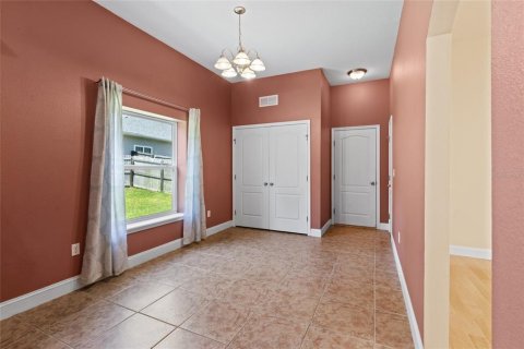 House in Gainesville, Florida 4 bedrooms, 182.09 sq.m. № 1906609 - photo 15