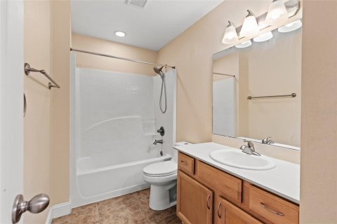 House in Gainesville, Florida 4 bedrooms, 182.09 sq.m. № 1906609 - photo 18
