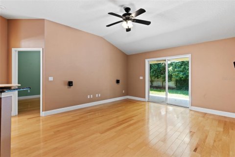 House in Gainesville, Florida 4 bedrooms, 182.09 sq.m. № 1906609 - photo 14