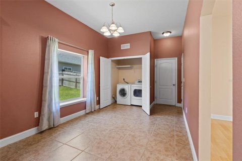House in Gainesville, Florida 4 bedrooms, 182.09 sq.m. № 1906609 - photo 16